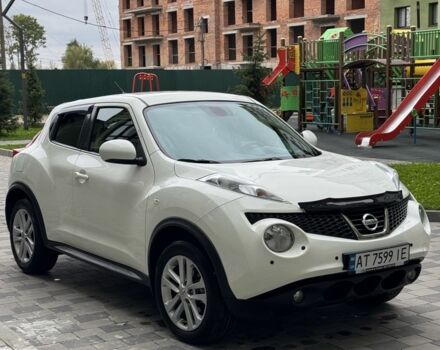 Белый Ниссан Жук, объемом двигателя 1.6 л и пробегом 124 тыс. км за 10200 $, фото 1 на Automoto.ua
