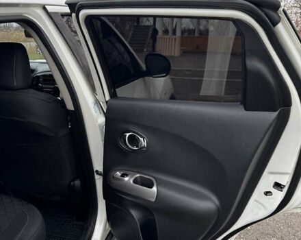 Белый Ниссан Жук, объемом двигателя 1.6 л и пробегом 92 тыс. км за 12999 $, фото 7 на Automoto.ua