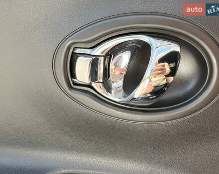 Белый Ниссан Жук, объемом двигателя 1.62 л и пробегом 183 тыс. км за 10200 $, фото 26 на Automoto.ua