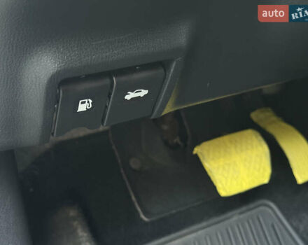 Белый Ниссан Жук, объемом двигателя 1.6 л и пробегом 137 тыс. км за 9600 $, фото 50 на Automoto.ua