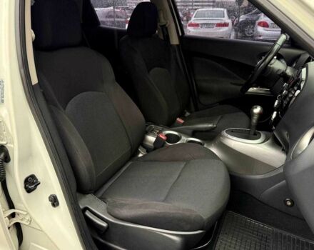 Белый Ниссан Жук, объемом двигателя 1.6 л и пробегом 175 тыс. км за 9500 $, фото 13 на Automoto.ua