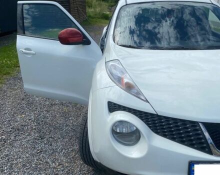 Белый Ниссан Жук, объемом двигателя 1.6 л и пробегом 150 тыс. км за 10900 $, фото 14 на Automoto.ua