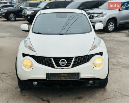 Белый Ниссан Жук, объемом двигателя 1.57 л и пробегом 106 тыс. км за 11500 $, фото 7 на Automoto.ua