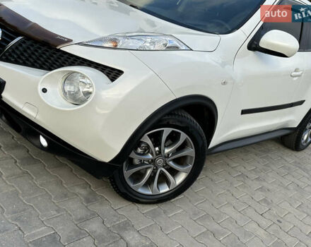Белый Ниссан Жук, объемом двигателя 1.6 л и пробегом 86 тыс. км за 12700 $, фото 15 на Automoto.ua