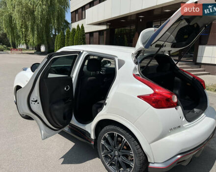 Белый Ниссан Жук, объемом двигателя 1.62 л и пробегом 183 тыс. км за 10200 $, фото 17 на Automoto.ua