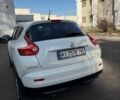 Белый Ниссан Жук, объемом двигателя 1.6 л и пробегом 143 тыс. км за 10000 $, фото 5 на Automoto.ua