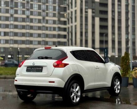 Белый Ниссан Жук, объемом двигателя 1.6 л и пробегом 175 тыс. км за 9500 $, фото 4 на Automoto.ua