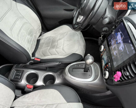 Белый Ниссан Жук, объемом двигателя 1.6 л и пробегом 106 тыс. км за 10400 $, фото 27 на Automoto.ua