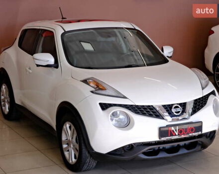 Белый Ниссан Жук, объемом двигателя 1.6 л и пробегом 117 тыс. км за 11400 $, фото 3 на Automoto.ua