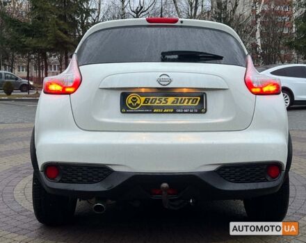 Белый Ниссан Жук, объемом двигателя 1.5 л и пробегом 172 тыс. км за 11500 $, фото 5 на Automoto.ua