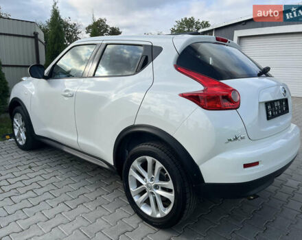 Белый Ниссан Жук, объемом двигателя 1.6 л и пробегом 123 тыс. км за 9390 $, фото 26 на Automoto.ua