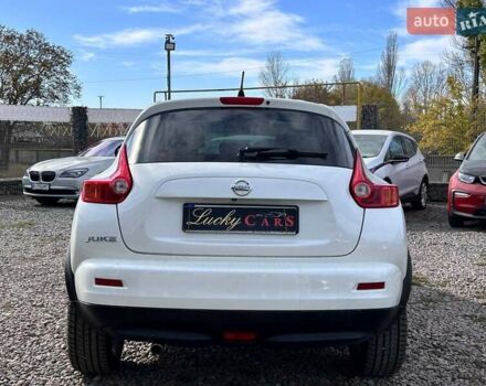 Белый Ниссан Жук, объемом двигателя 1.6 л и пробегом 152 тыс. км за 10200 $, фото 5 на Automoto.ua