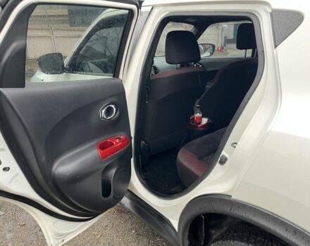 Белый Ниссан Жук, объемом двигателя 1.6 л и пробегом 120 тыс. км за 7900 $, фото 10 на Automoto.ua