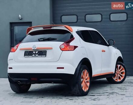 Белый Ниссан Жук, объемом двигателя 1.6 л и пробегом 107 тыс. км за 8999 $, фото 10 на Automoto.ua