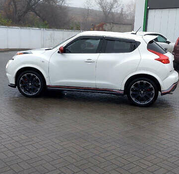 Белый Ниссан Жук, объемом двигателя 1.62 л и пробегом 180 тыс. км за 12500 $, фото 18 на Automoto.ua