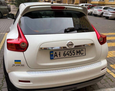 Белый Ниссан Жук, объемом двигателя 1.6 л и пробегом 130 тыс. км за 11600 $, фото 16 на Automoto.ua