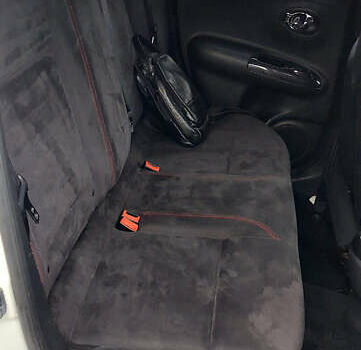 Белый Ниссан Жук, объемом двигателя 1.62 л и пробегом 180 тыс. км за 10950 $, фото 9 на Automoto.ua