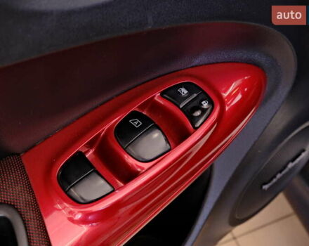 Белый Ниссан Жук, объемом двигателя 1.6 л и пробегом 117 тыс. км за 11400 $, фото 27 на Automoto.ua