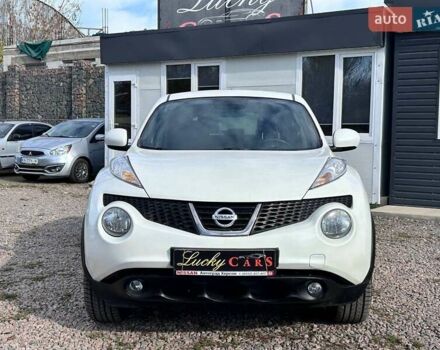 Белый Ниссан Жук, объемом двигателя 1.6 л и пробегом 152 тыс. км за 10200 $, фото 1 на Automoto.ua
