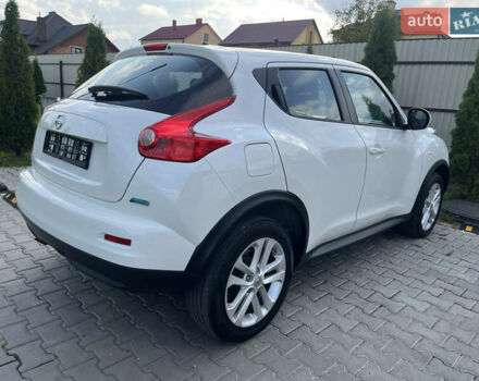 Белый Ниссан Жук, объемом двигателя 1.6 л и пробегом 123 тыс. км за 9390 $, фото 28 на Automoto.ua