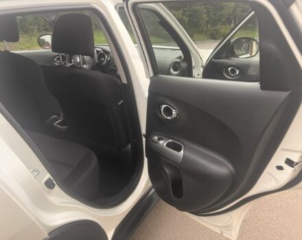 Белый Ниссан Жук, объемом двигателя 1.6 л и пробегом 144 тыс. км за 9000 $, фото 12 на Automoto.ua