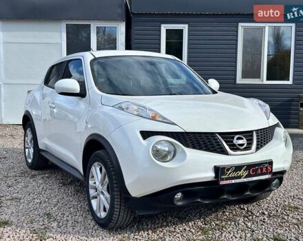 Белый Ниссан Жук, объемом двигателя 1.6 л и пробегом 152 тыс. км за 10200 $, фото 2 на Automoto.ua