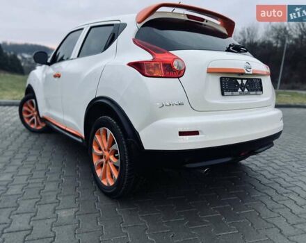 Белый Ниссан Жук, объемом двигателя 1.6 л и пробегом 107 тыс. км за 8999 $, фото 18 на Automoto.ua