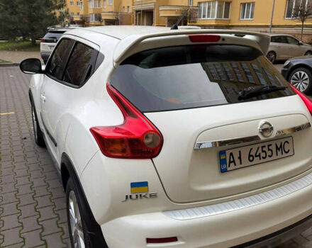 Белый Ниссан Жук, объемом двигателя 1.6 л и пробегом 130 тыс. км за 11600 $, фото 14 на Automoto.ua