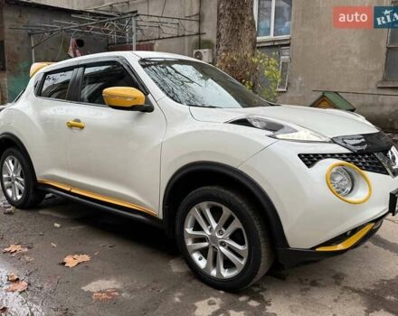 Белый Ниссан Жук, объемом двигателя 1.6 л и пробегом 106 тыс. км за 10700 $, фото 11 на Automoto.ua