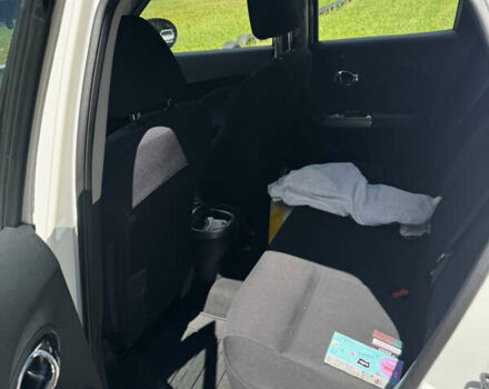 Білий Ніссан Жук, об'ємом двигуна 1.6 л та пробігом 88 тис. км за 12000 $, фото 9 на Automoto.ua