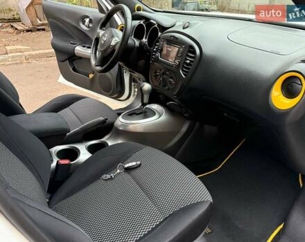 Белый Ниссан Жук, объемом двигателя 1.6 л и пробегом 106 тыс. км за 10700 $, фото 31 на Automoto.ua