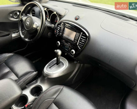 Белый Ниссан Жук, объемом двигателя 1.6 л и пробегом 55 тыс. км за 13300 $, фото 21 на Automoto.ua