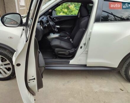 Белый Ниссан Жук, объемом двигателя 1.6 л и пробегом 158 тыс. км за 12300 $, фото 3 на Automoto.ua