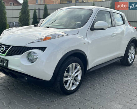 Белый Ниссан Жук, объемом двигателя 1.6 л и пробегом 123 тыс. км за 9390 $, фото 15 на Automoto.ua