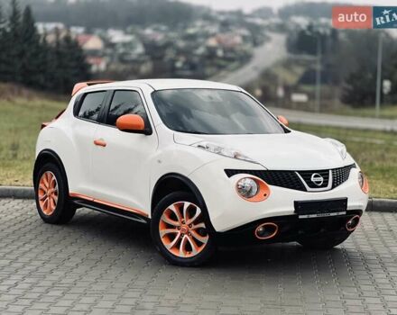 Белый Ниссан Жук, объемом двигателя 1.6 л и пробегом 107 тыс. км за 8999 $, фото 1 на Automoto.ua