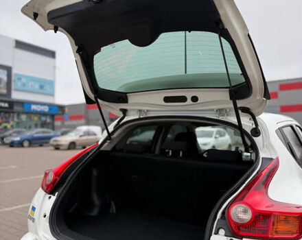 Білий Ніссан Жук, об'ємом двигуна 1.6 л та пробігом 130 тис. км за 10500 $, фото 31 на Automoto.ua