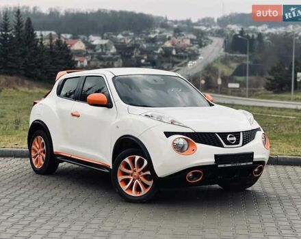 Белый Ниссан Жук, объемом двигателя 1.6 л и пробегом 107 тыс. км за 8999 $, фото 3 на Automoto.ua