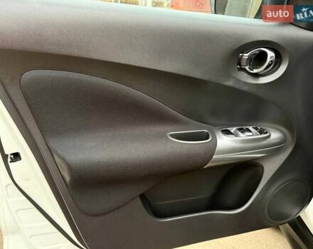 Белый Ниссан Жук, объемом двигателя 1.6 л и пробегом 106 тыс. км за 10700 $, фото 35 на Automoto.ua