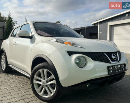 Белый Ниссан Жук, объемом двигателя 1.6 л и пробегом 123 тыс. км за 9390 $, фото 11 на Automoto.ua