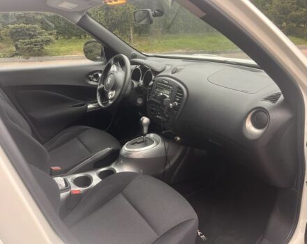 Белый Ниссан Жук, объемом двигателя 1.6 л и пробегом 144 тыс. км за 9000 $, фото 13 на Automoto.ua