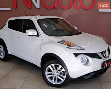 Белый Ниссан Жук, объемом двигателя 1.6 л и пробегом 117 тыс. км за 11400 $, фото 4 на Automoto.ua