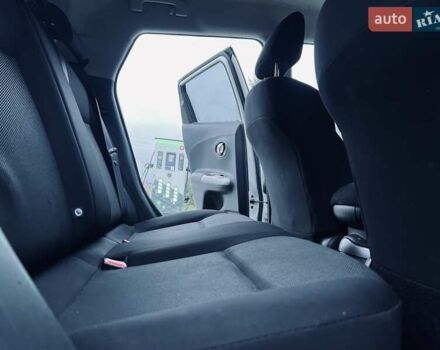 Белый Ниссан Жук, объемом двигателя 1.6 л и пробегом 107 тыс. км за 8999 $, фото 21 на Automoto.ua