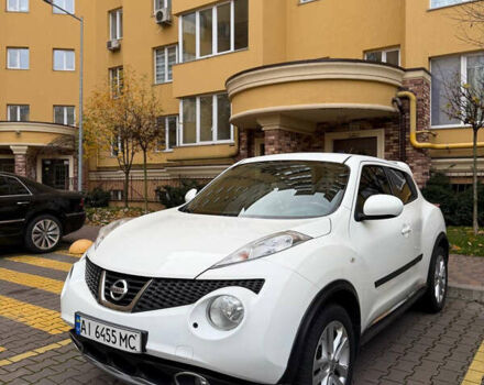 Белый Ниссан Жук, объемом двигателя 1.6 л и пробегом 130 тыс. км за 11600 $, фото 3 на Automoto.ua