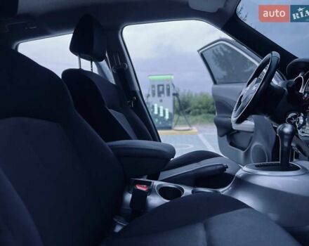 Белый Ниссан Жук, объемом двигателя 1.6 л и пробегом 107 тыс. км за 8999 $, фото 19 на Automoto.ua