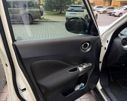 Белый Ниссан Жук, объемом двигателя 1.6 л и пробегом 130 тыс. км за 11600 $, фото 23 на Automoto.ua