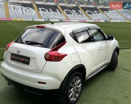 Белый Ниссан Жук, объемом двигателя 1.6 л и пробегом 55 тыс. км за 13300 $, фото 14 на Automoto.ua