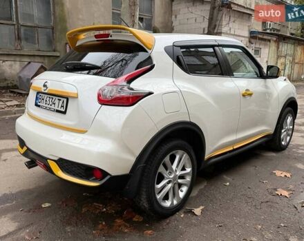 Белый Ниссан Жук, объемом двигателя 1.6 л и пробегом 106 тыс. км за 10700 $, фото 7 на Automoto.ua