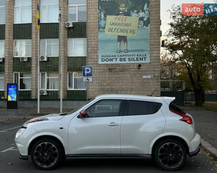 Белый Ниссан Жук, объемом двигателя 1.6 л и пробегом 113 тыс. км за 12699 $, фото 5 на Automoto.ua