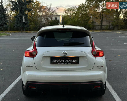 Белый Ниссан Жук, объемом двигателя 1.6 л и пробегом 113 тыс. км за 12699 $, фото 3 на Automoto.ua