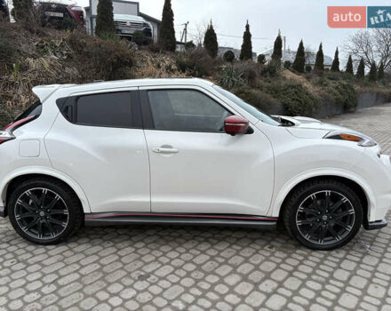 Белый Ниссан Жук, объемом двигателя 1.62 л и пробегом 195 тыс. км за 11499 $, фото 3 на Automoto.ua